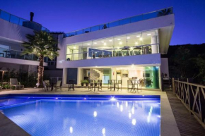 Varandas do Atlântico 403B - Excelente apartamento em condomínio de luxo a beira mar - Piscina climatizada - Academia - (Consultar serviços de roupas de cama e banho)